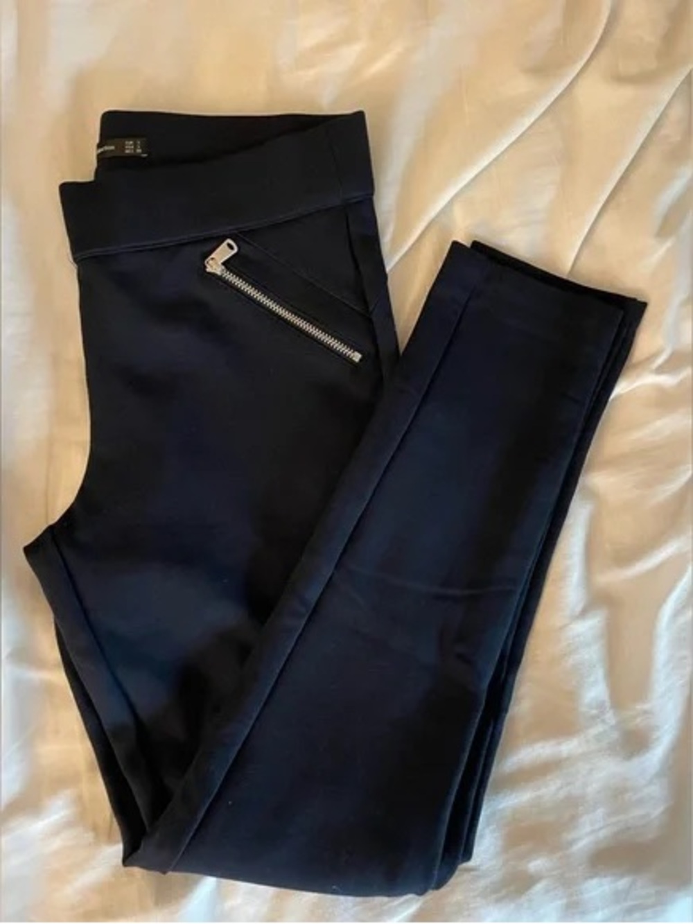 Zara Trafaluc Collection Black Pull-On Leggings with Zip Pocket